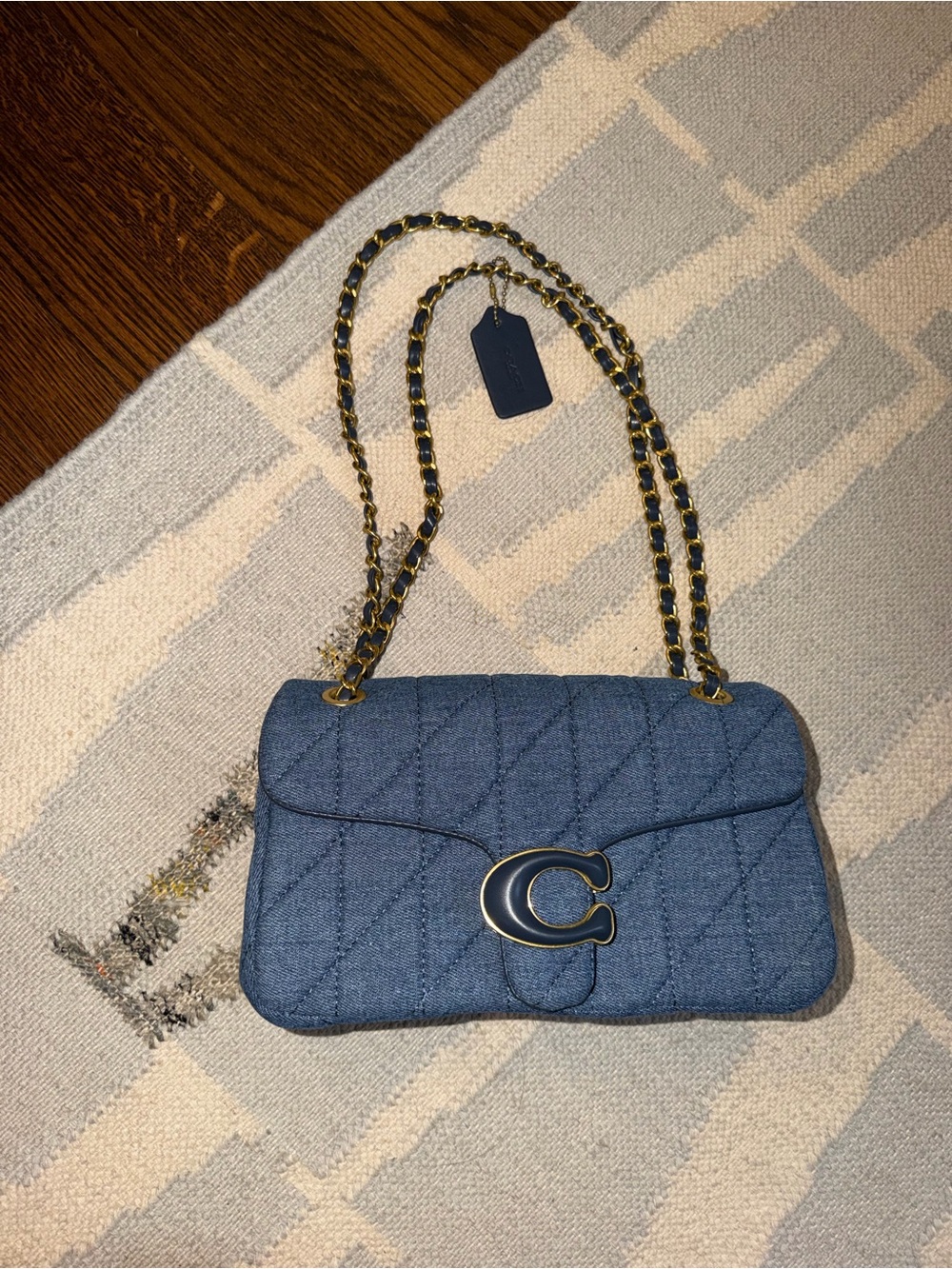 Coach Quilted Denim Shoulder Bag with Gold Chain and 'C' Logo - Blue